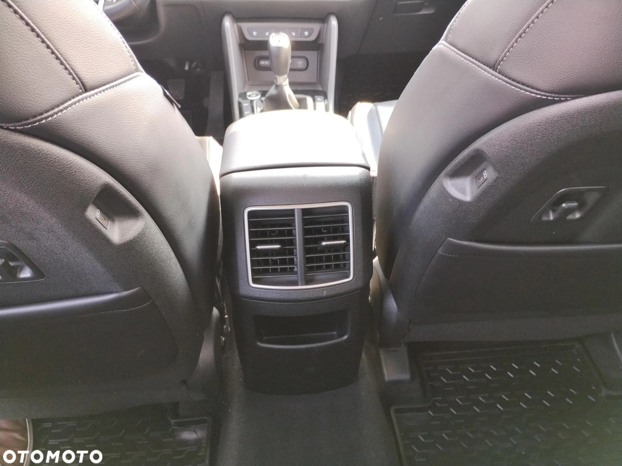 Kia Sportage 1.6 T-GDI Business Line 2WD - 30