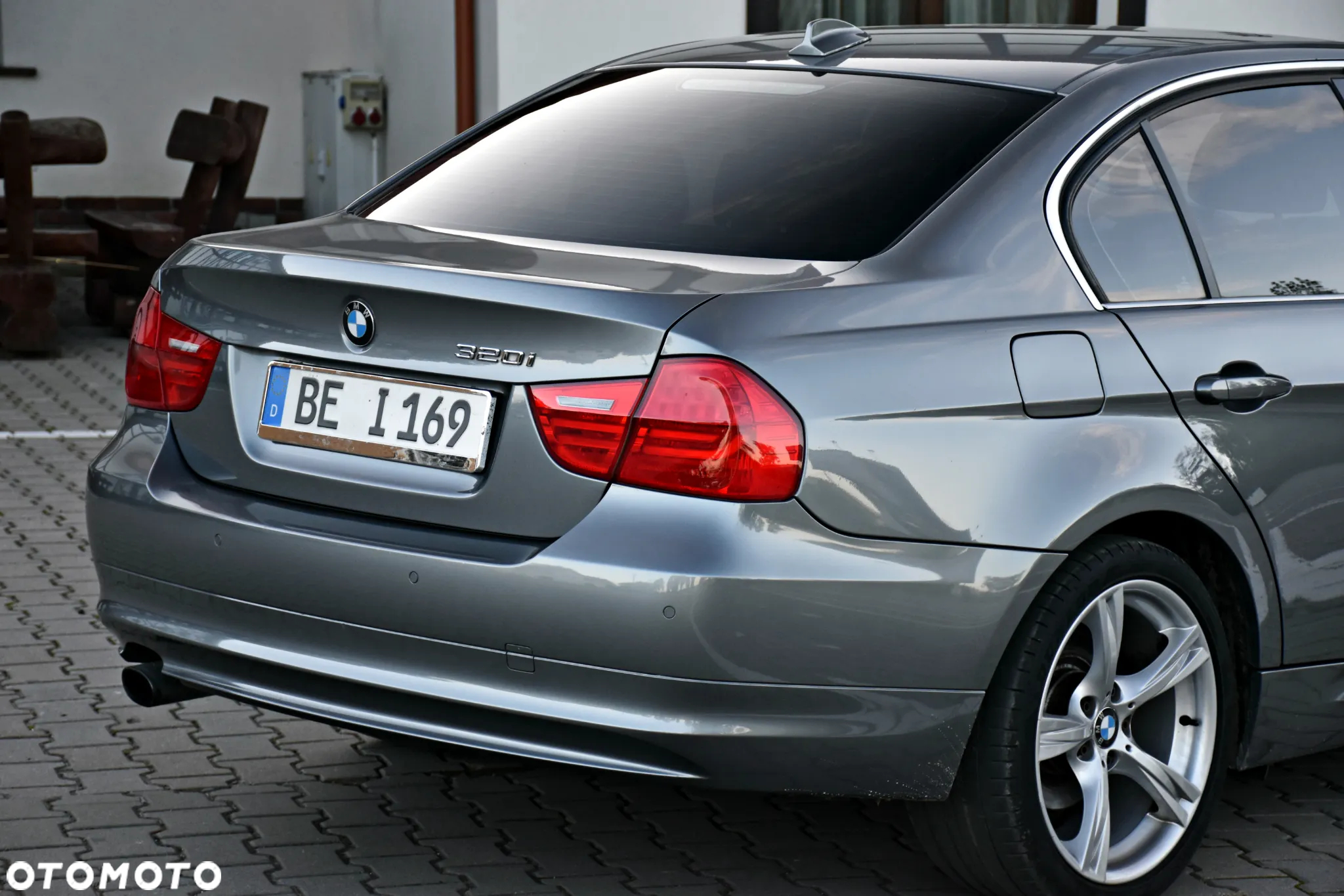 BMW Seria 3 320i - 25