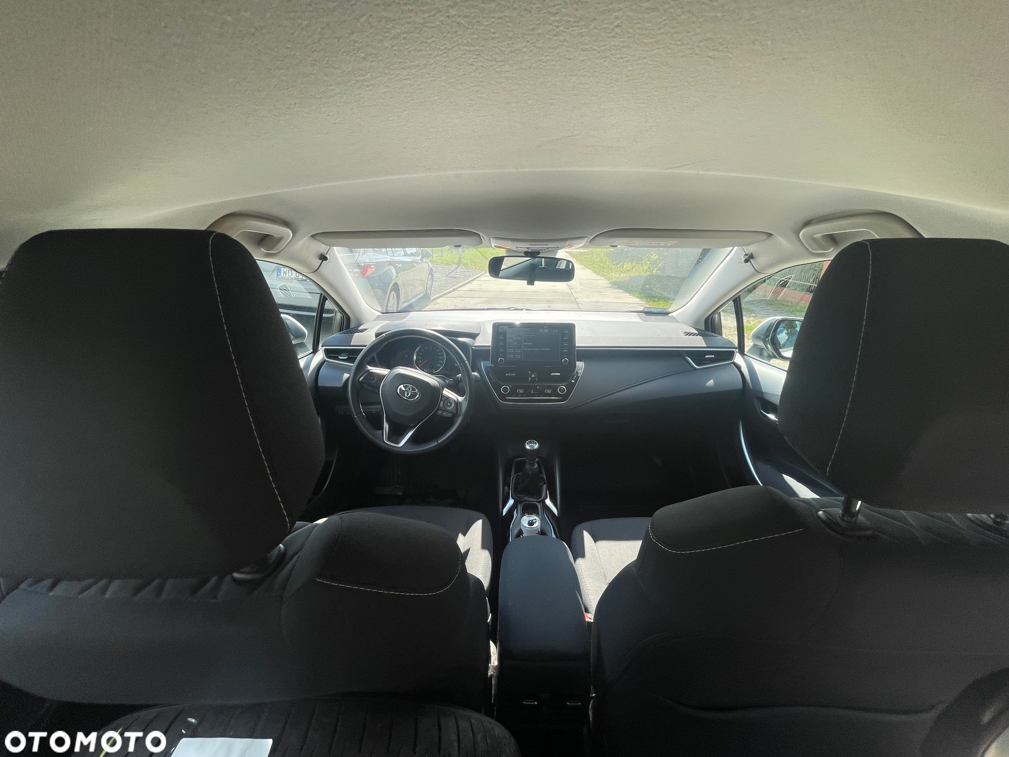 Toyota Corolla 1.6 Comfort - 6