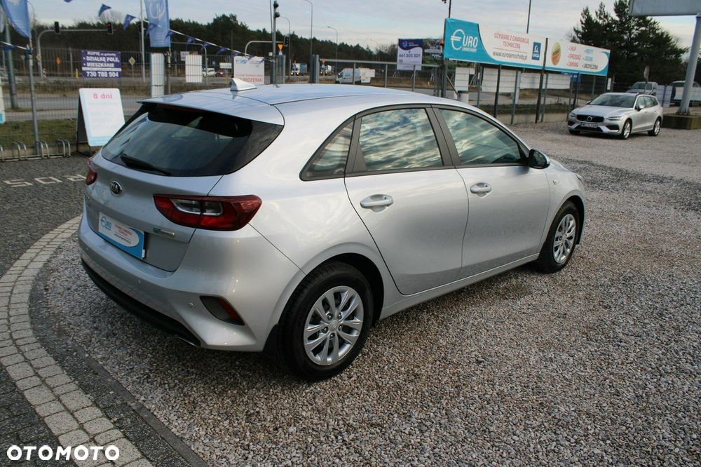 Kia Ceed - 7