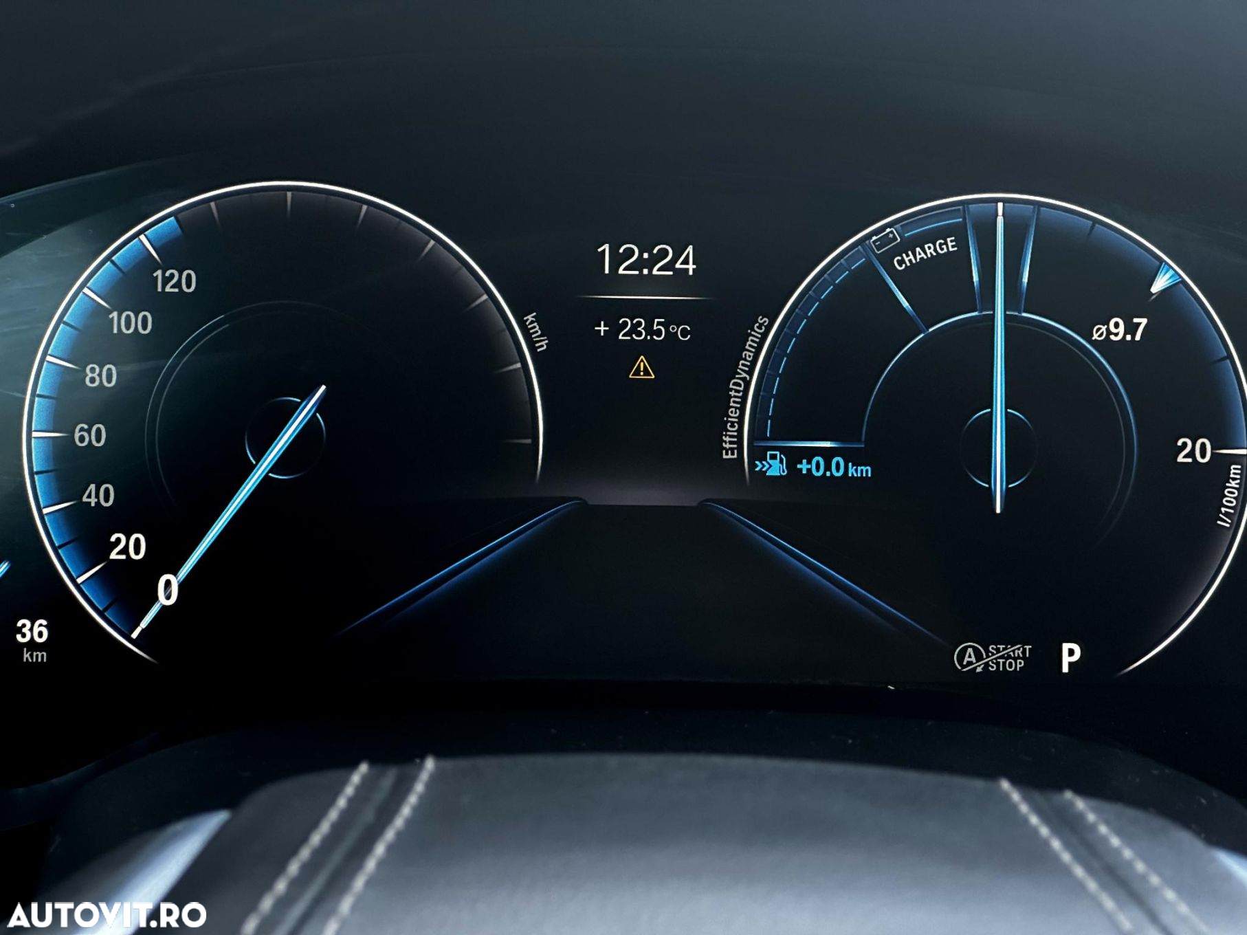 BMW Seria 5 530i AT - 29