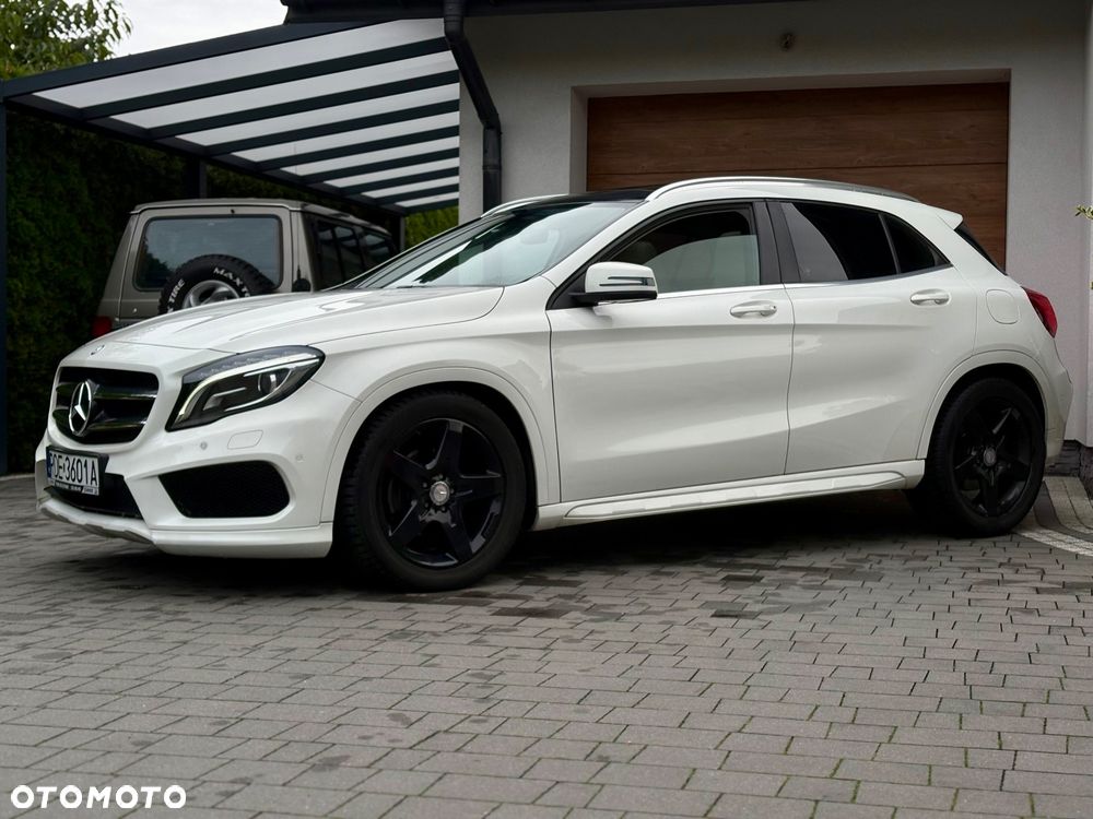 Mercedes-Benz GLA 200 7G-DCT AMG Line - 5