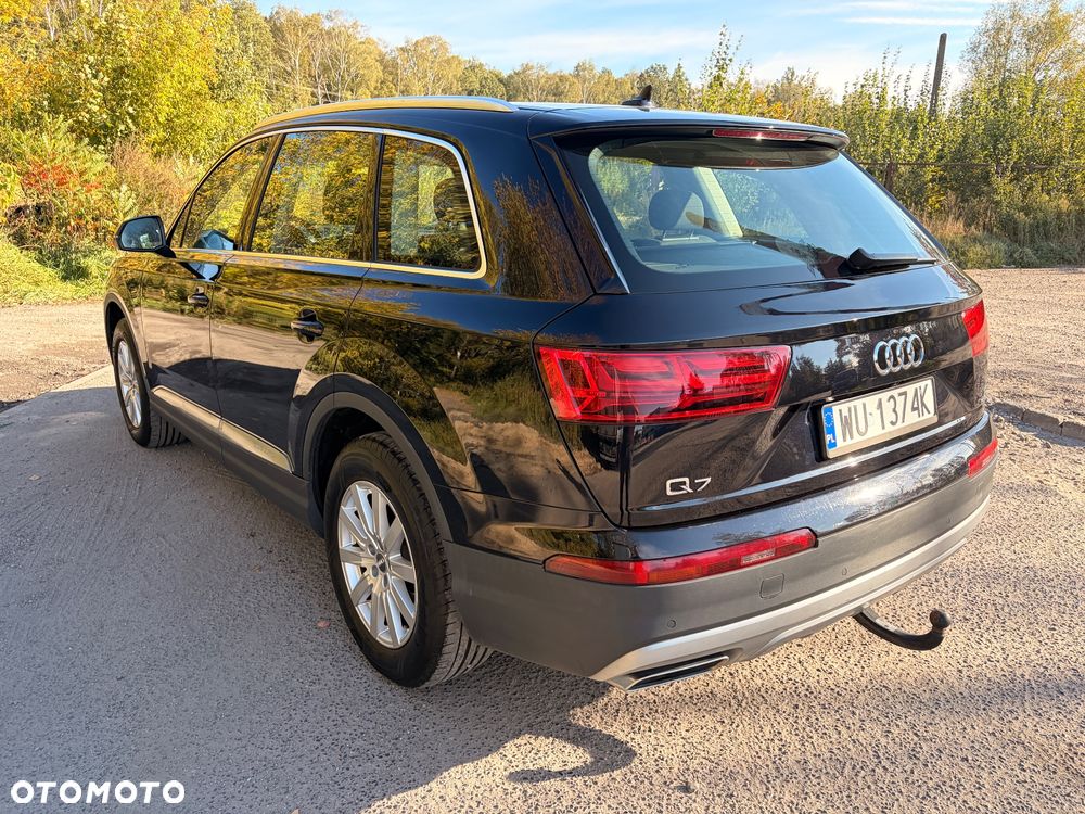 Audi Q7 2016 photo 3