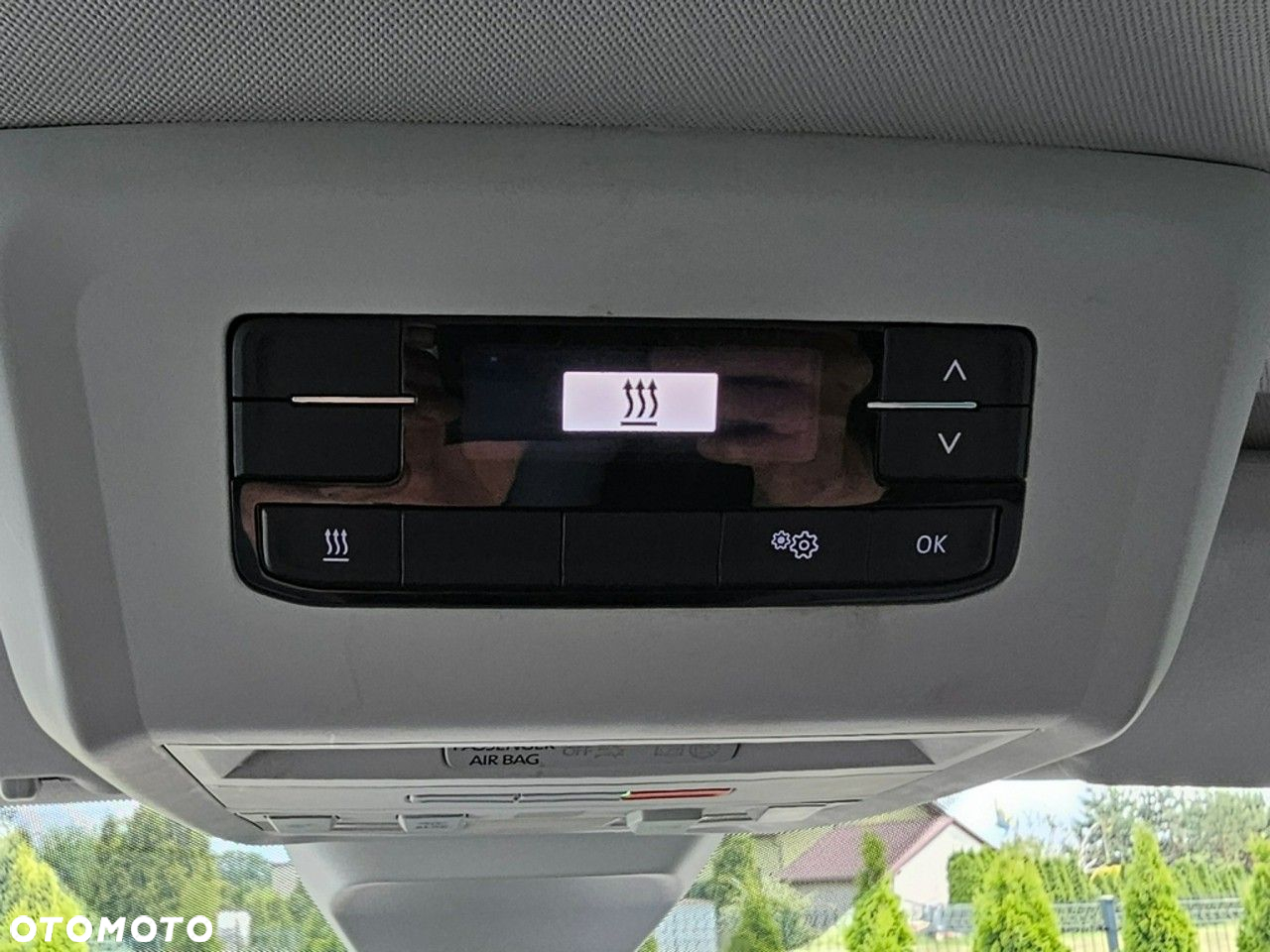 Volkswagen Multivan - 21