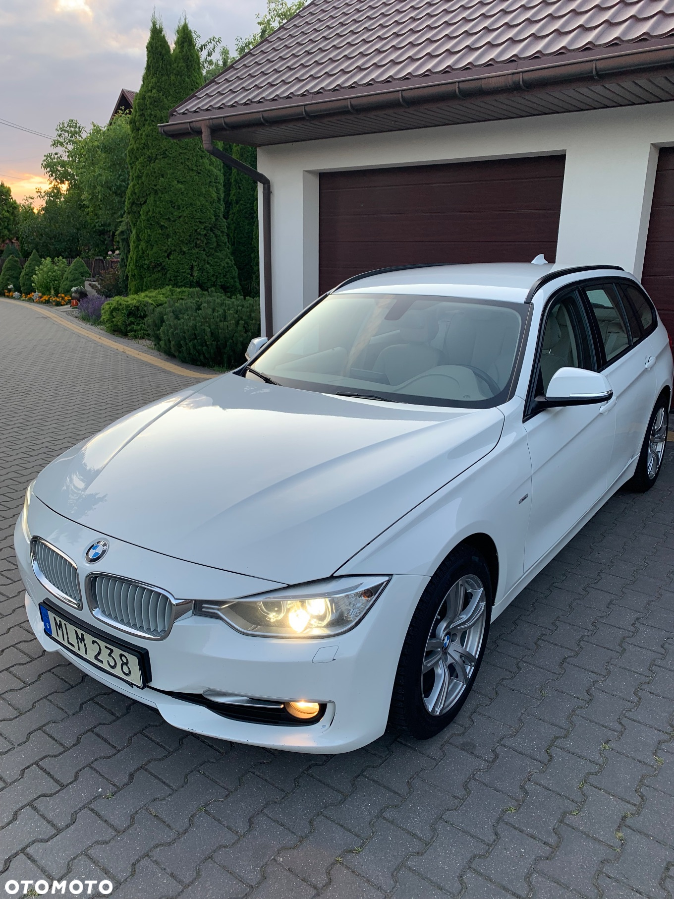 BMW Seria 3 318d Touring Modern Line - 3