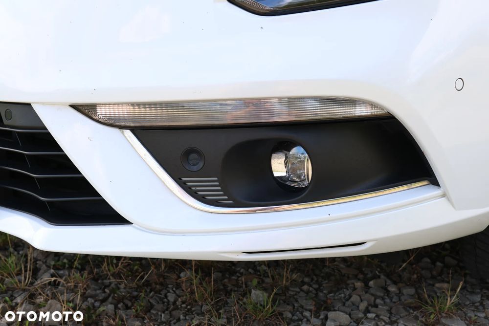 Renault Megane 1.2 16V TCe Energy Bose - 8