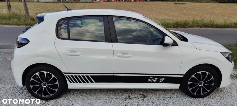 Peugeot 208 1.2 PureTech Allure S&S - 12