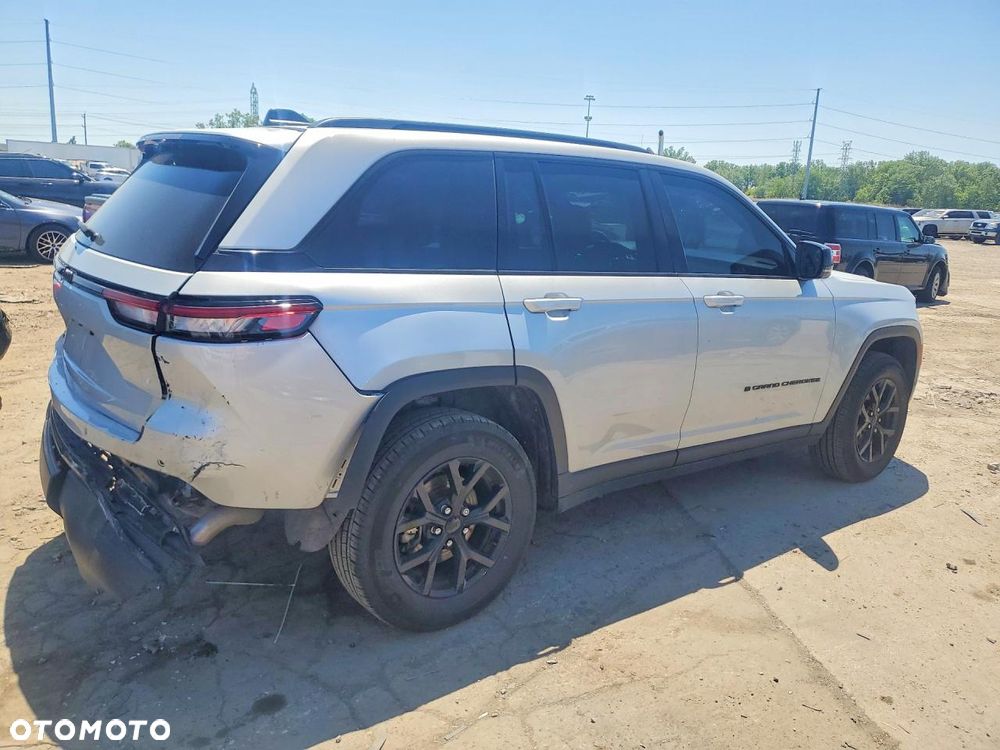 Jeep Grand Cherokee - 4