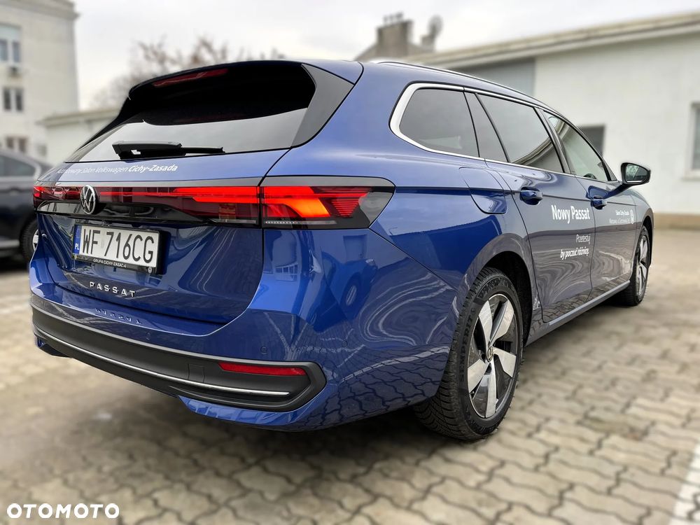Volkswagen Passat - 34