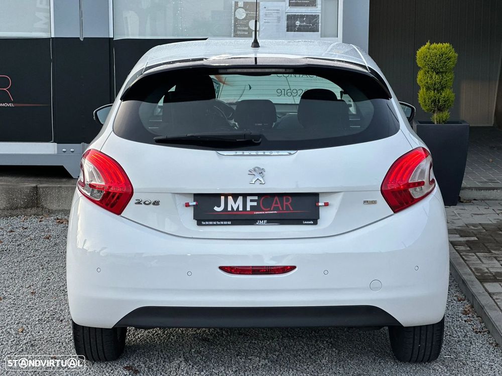 Peugeot 208 e-HDi 92 Stop&Start Style - 6