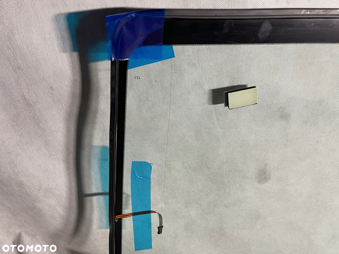 ASTON MARTIN DB9 COUPE / CABRIO SZYBA PRZEDNIA NOWA SENSOR 2012-2016 - 5