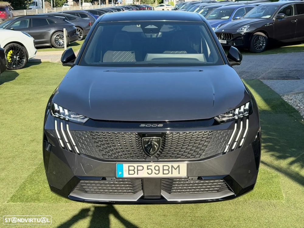 Peugeot E-3008 73 kWh GT - 10