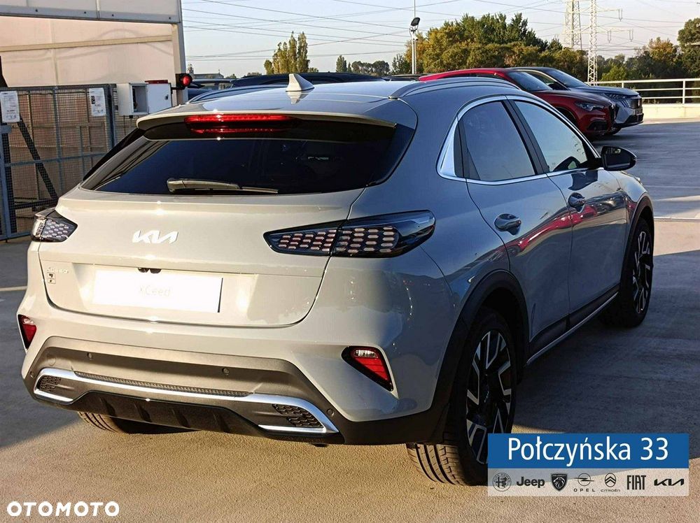 Kia XCeed 1.6 T-GDI Tribute DCT - 4