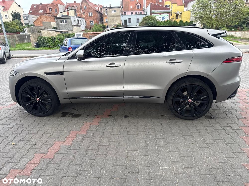Jaguar F-Pace - 14