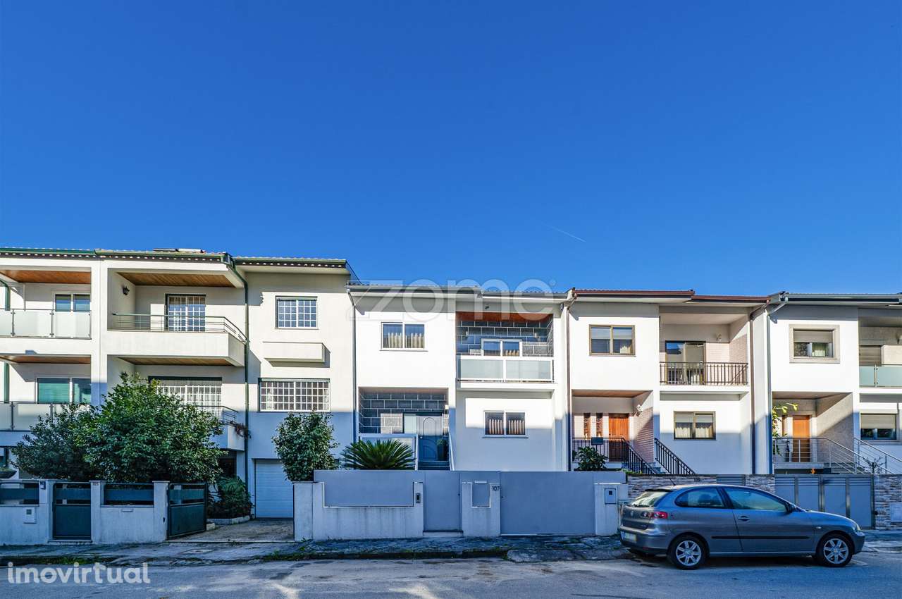 Moradia T4 Renovada, em S. Vitor, Braga - Grande imagem: 2/60