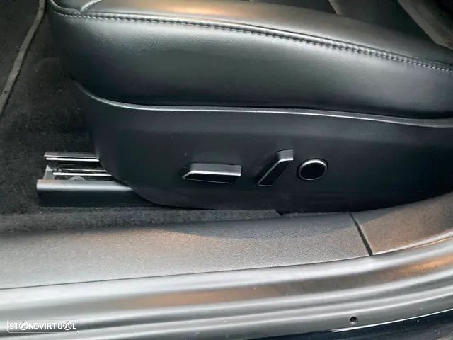 Tesla Model 3 RWD - 25