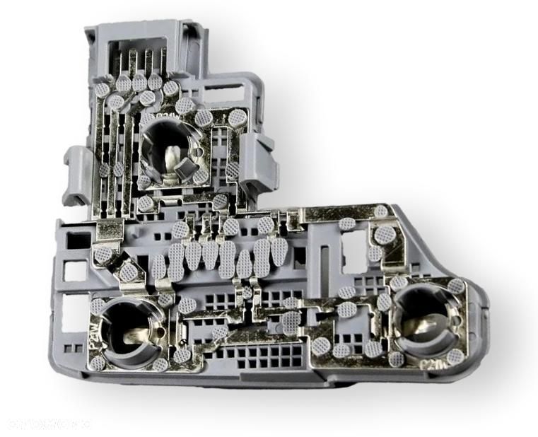 MERCEDES C-KLASA W204 Wklad lampy tyl prawy OE - 1