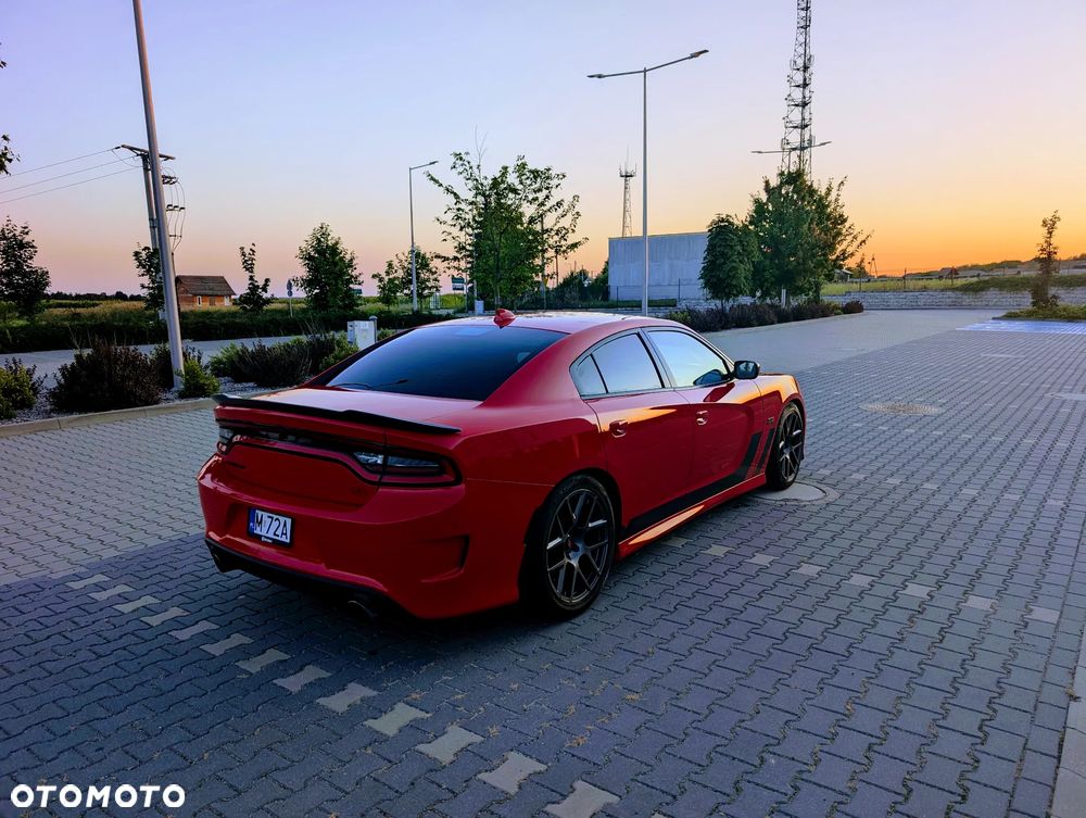 Dodge Charger Automatik R/T Scat Pack - 8