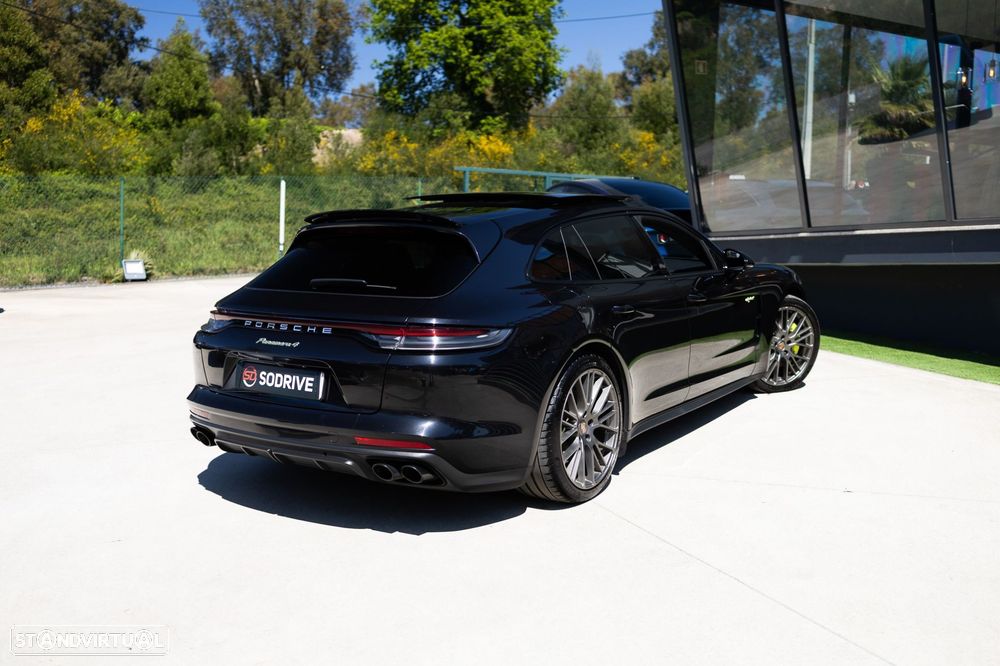 Porsche Panamera Sport Turismo 4 E-Hybrid - 7