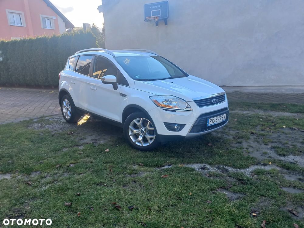 Ford Kuga - 1