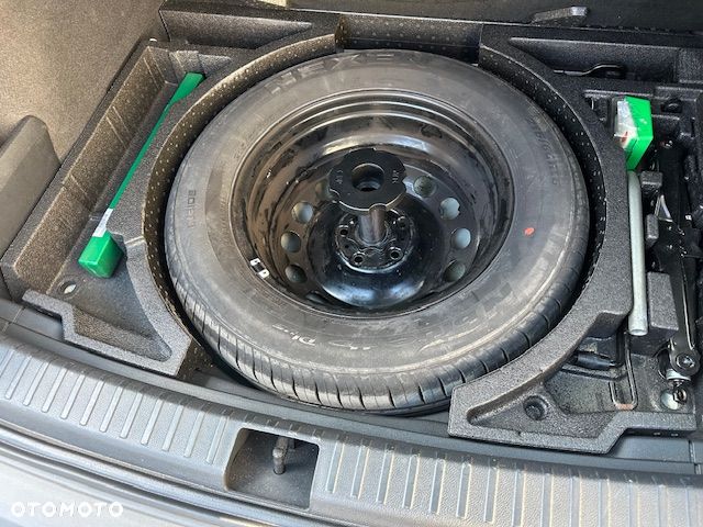 Skoda Karoq 1.6 TDI SCR Ambition - 26