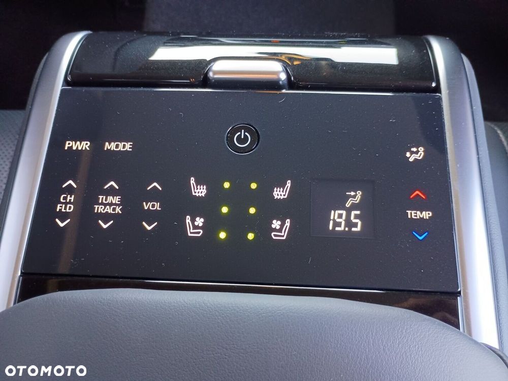 Toyota Mirai - 16
