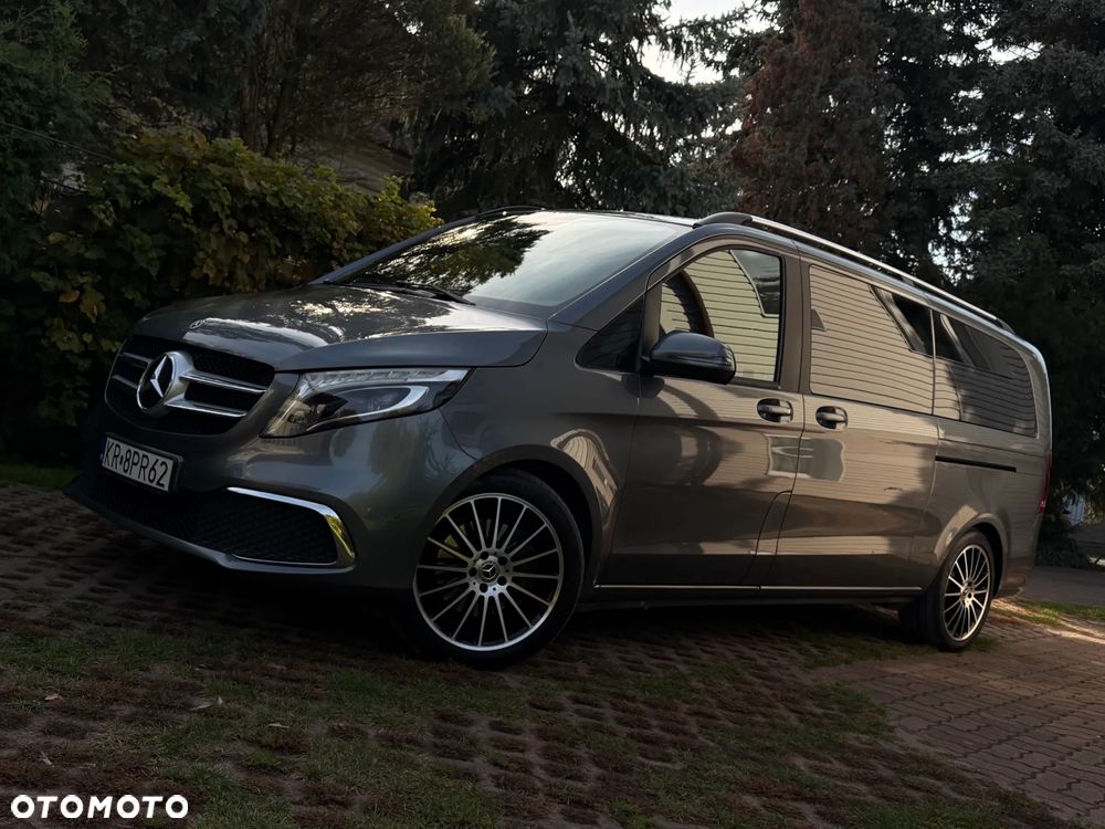 Mercedes-Benz Klasa V - 26