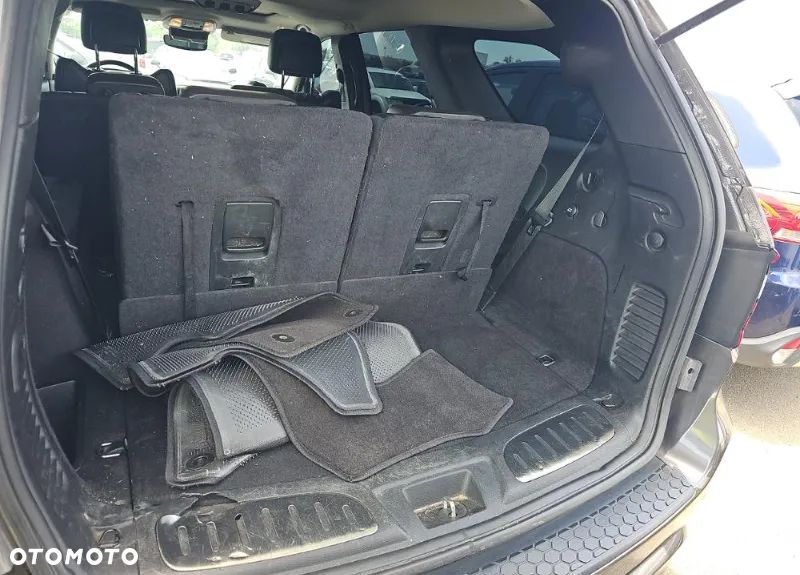 Dodge Durango - 12