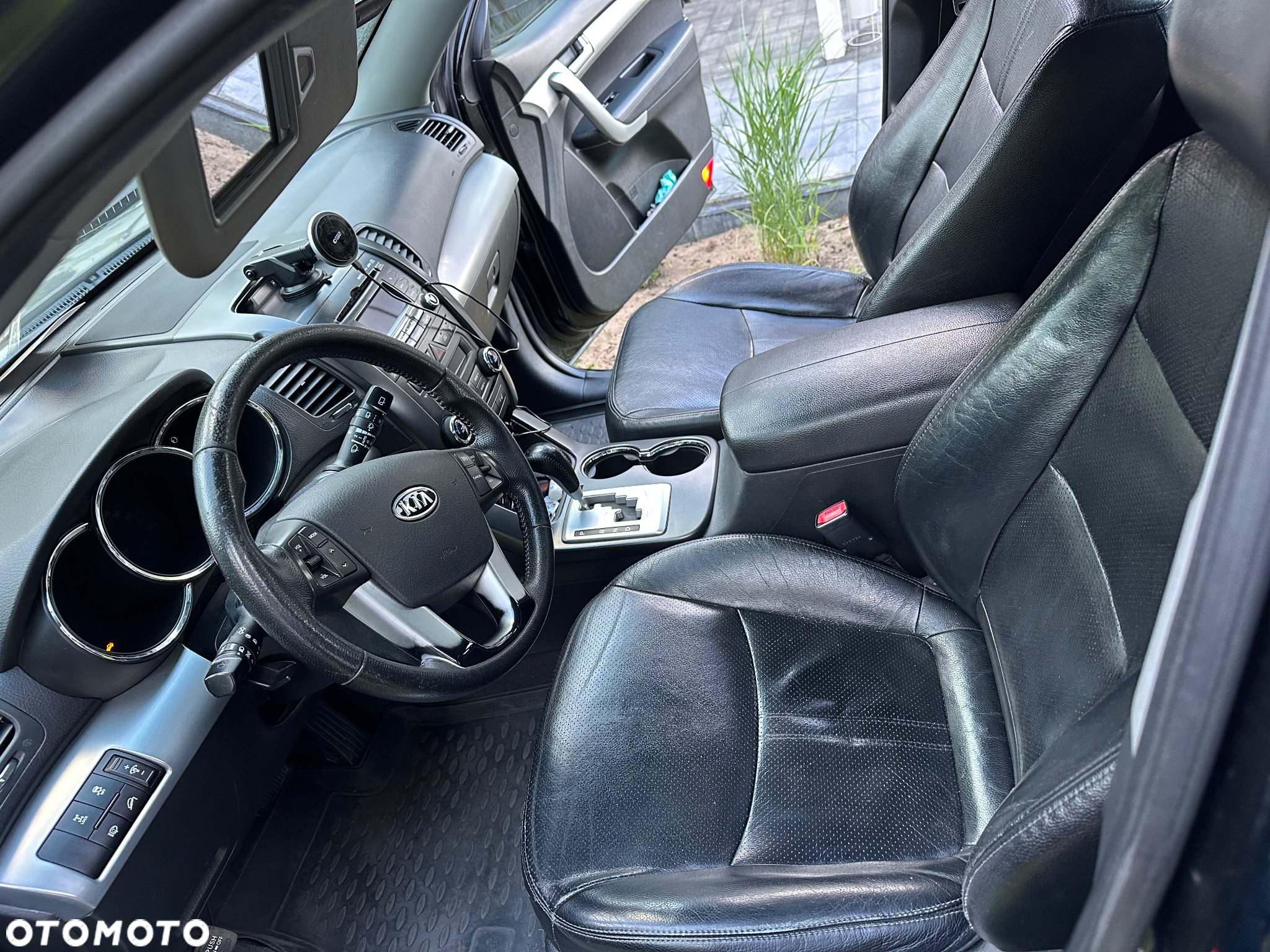 Kia Sorento 2.2 CRDI XL 7os - 5