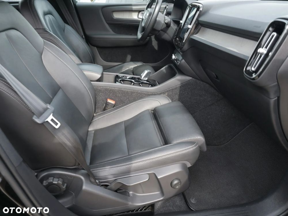 Volvo XC 40 T5 Recharge DKG Inscription - 25