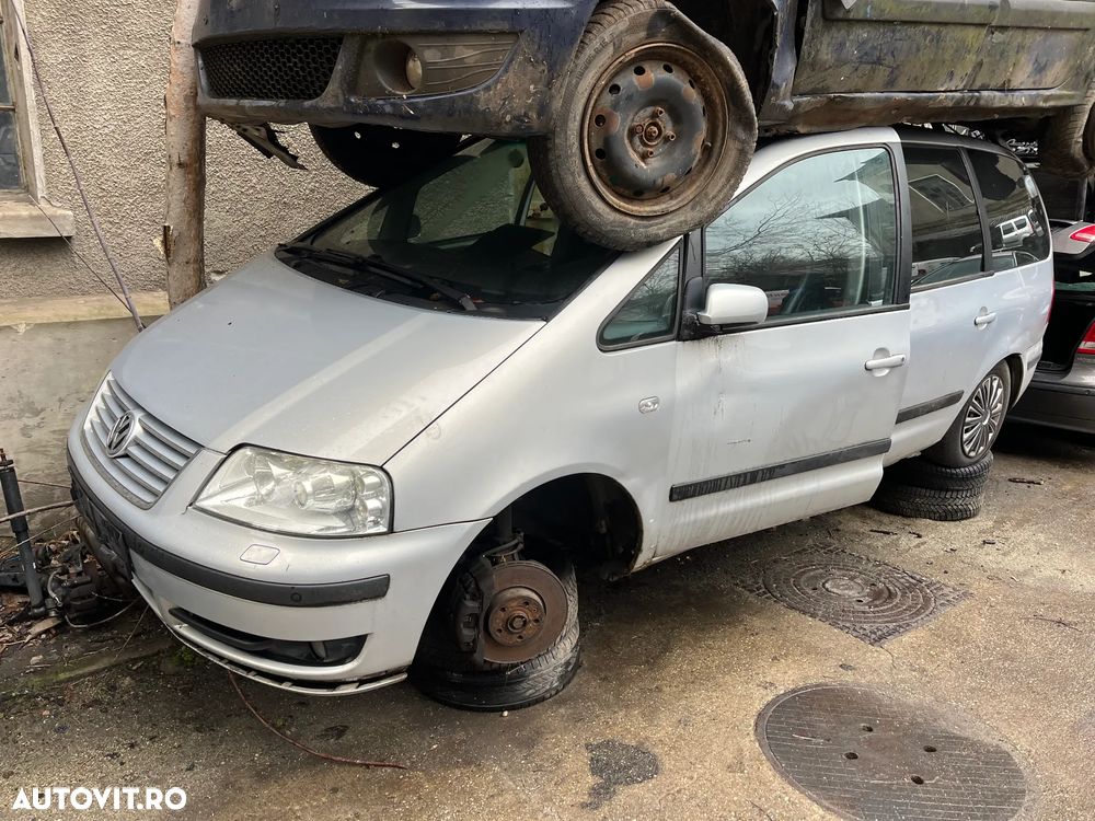 Dezmembrez VW Volkswagen Sharan 2003 gri argintiu TDI xenon