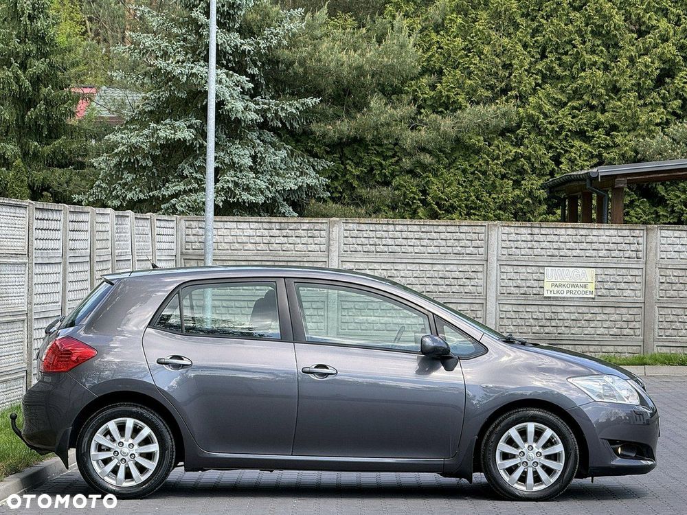 Toyota Auris 1.4 D-4D Premium - 35
