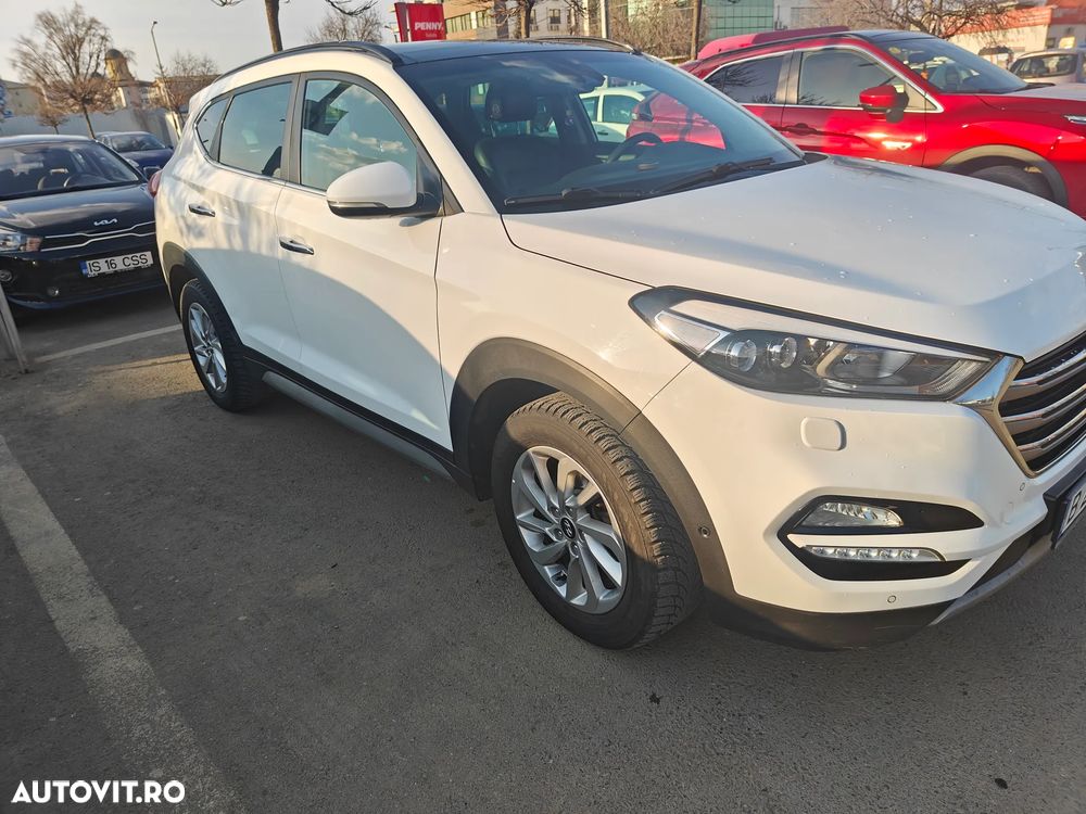 Hyundai Tucson 2.0 CRDI 4WD Automatik Premium - 13
