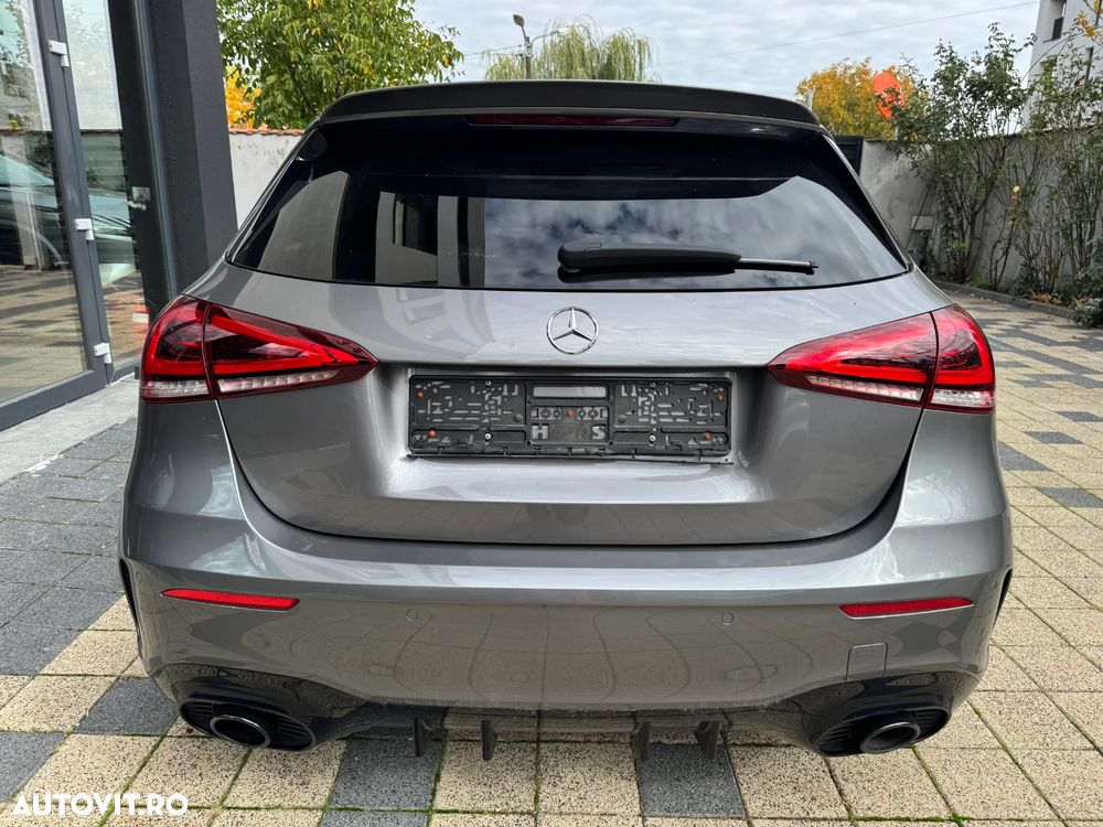 Mercedes-Benz A AMG 35 4Matic AMG Speedshift DCT 7G - 6