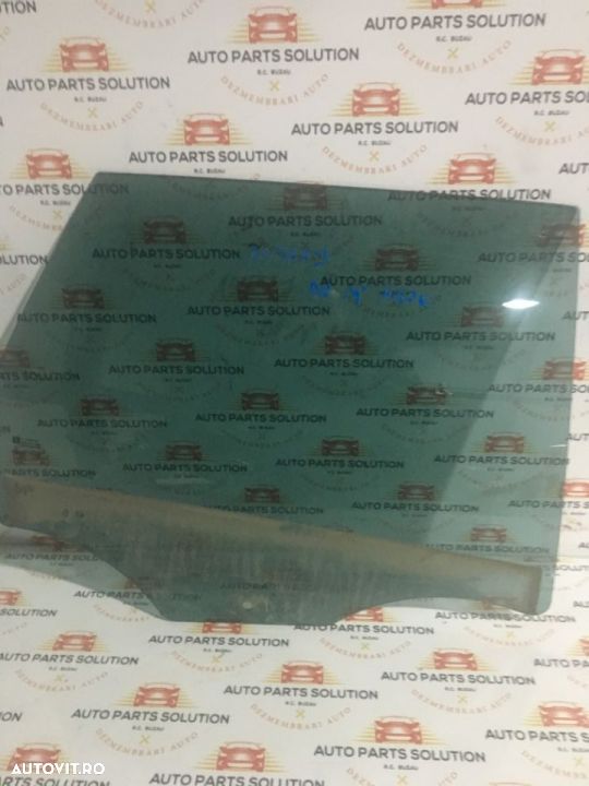 geam dreapta spate Opel Astra J Break - 1