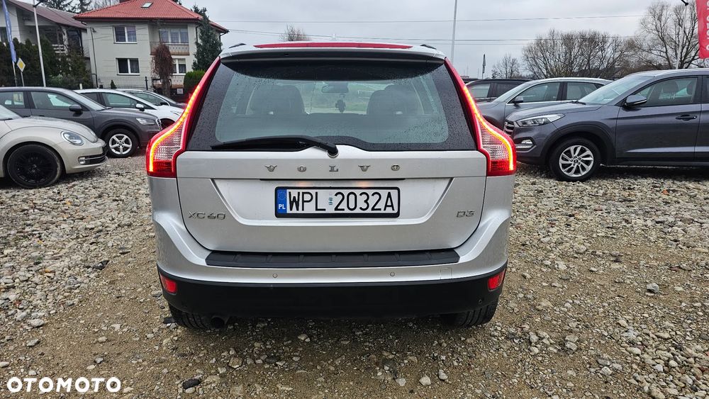 Volvo XC 60 D3 Momentum - 7