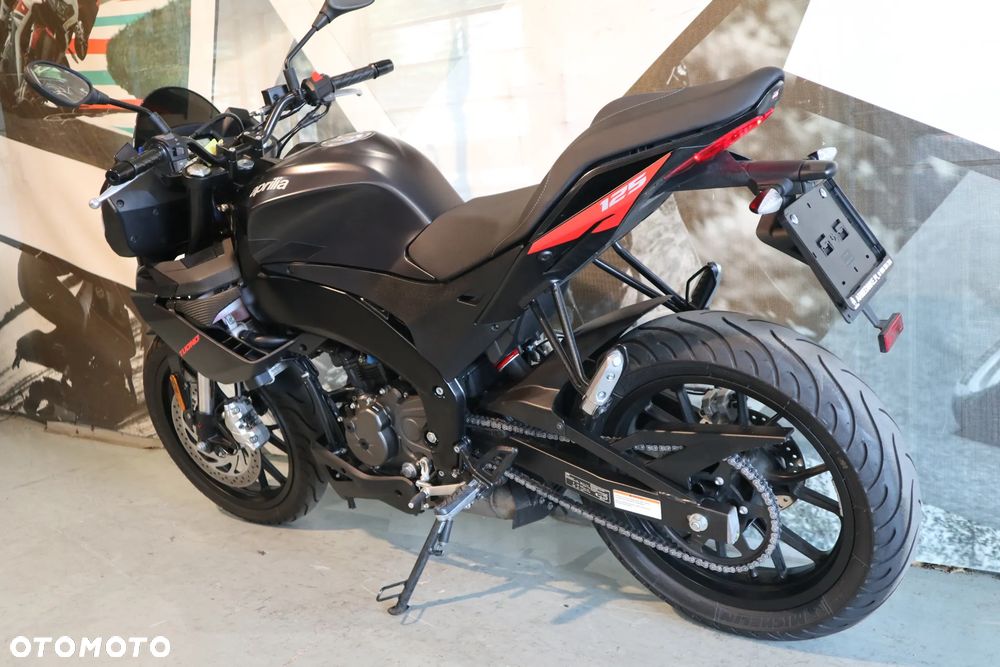 Aprilia Tuono - 8