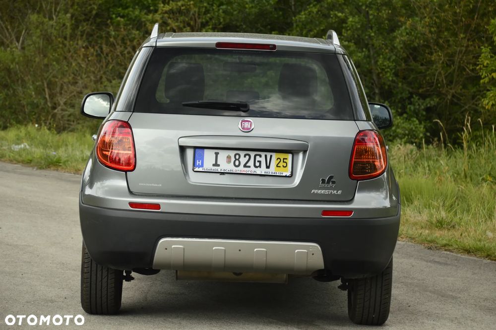 Fiat Sedici 1.6 16V 4x4 Lounge - 11