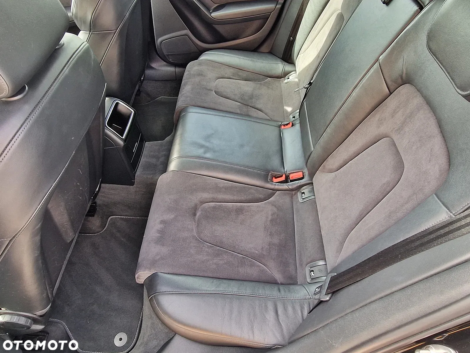 Audi A4 Avant 2.0 TDI 116g DPF Ambiente - 11
