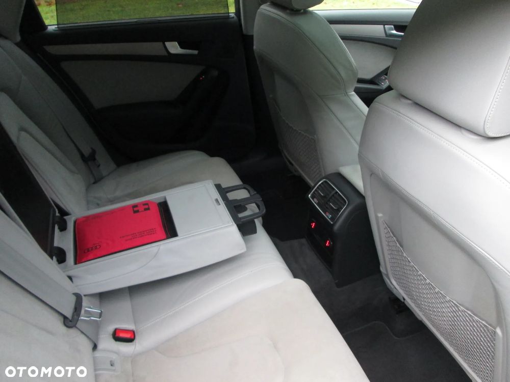 Audi A4 Allroad 2.0 TDI DPF - 24