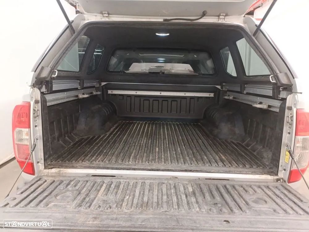 Nissan Navara 2.3 dCi CD 4WD Tekna Auto - 12