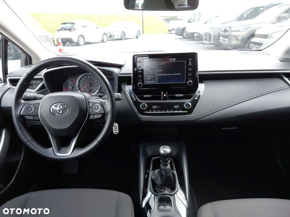 Toyota Corolla - 11