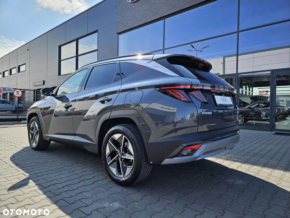 Hyundai Tucson 1.6 T-GDi HEV Executive 2WD - 8