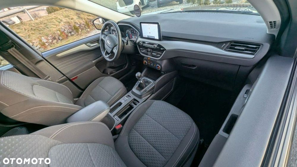 Ford Kuga - 4