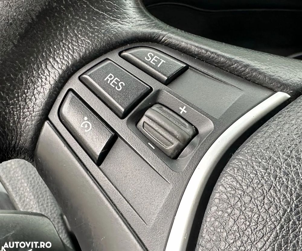 BMW Seria 1 - 19