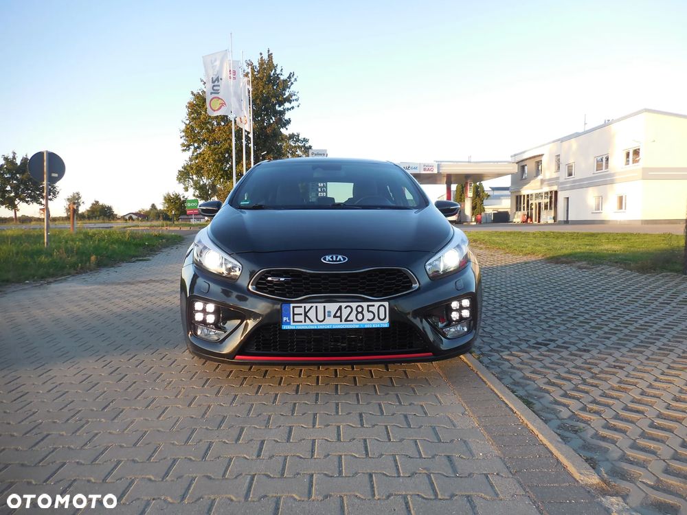 Kia Ceed Cee'd 1.6 T-GDI GT XL - 1
