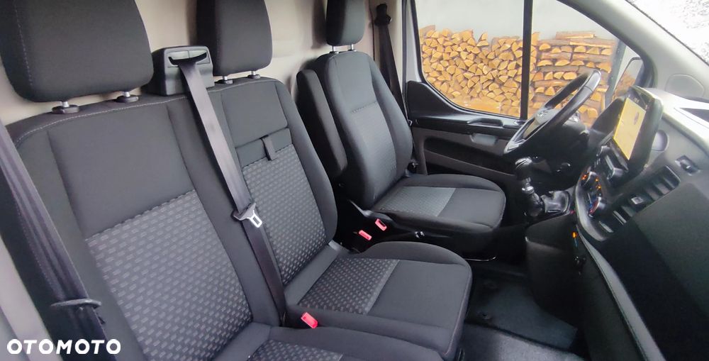 Ford Transit Custom max - 30