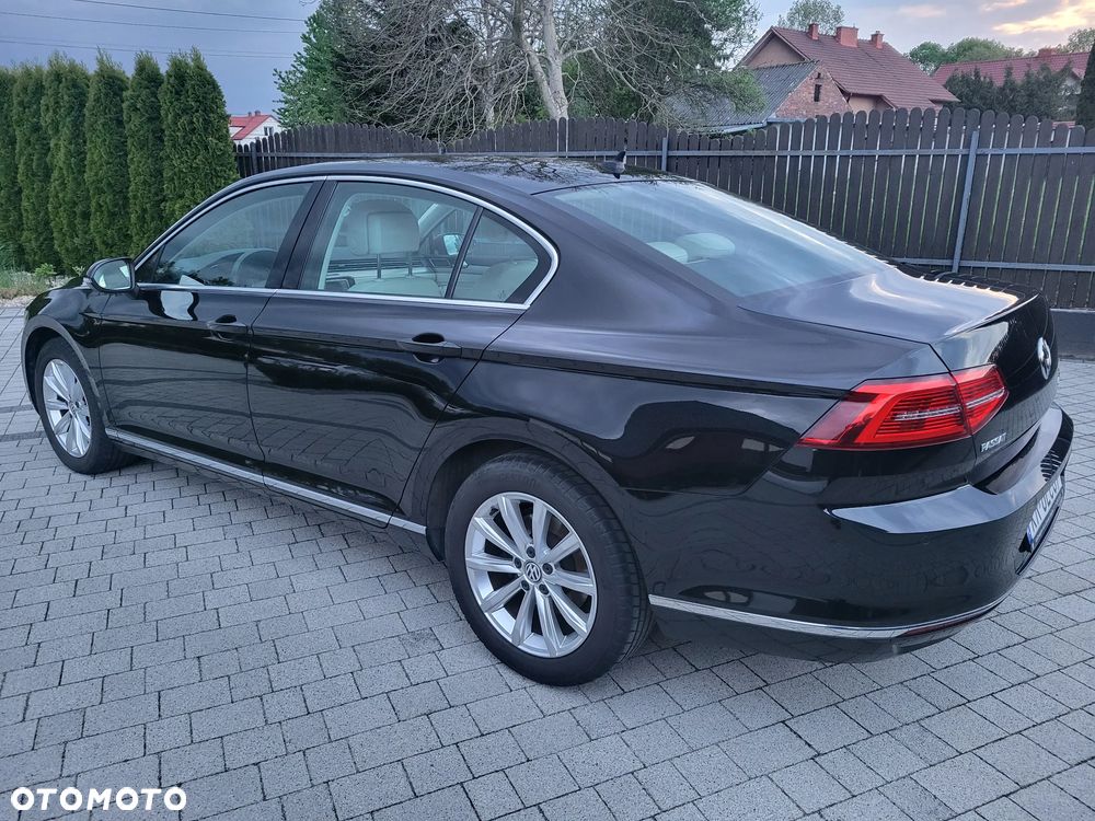 Volkswagen Passat 2.0 TDI BMT Highline - 17