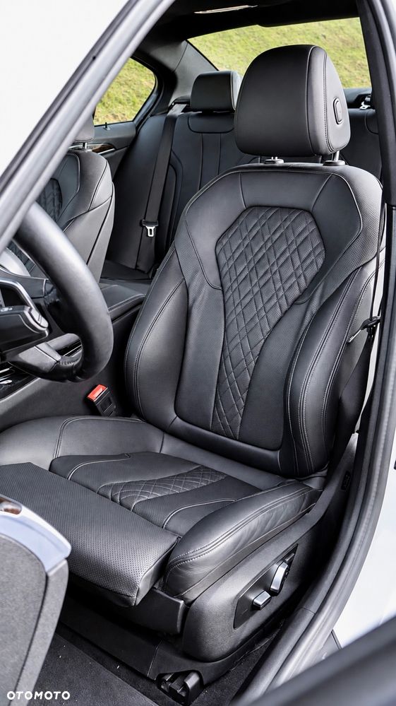 BMW Seria 5 - 11