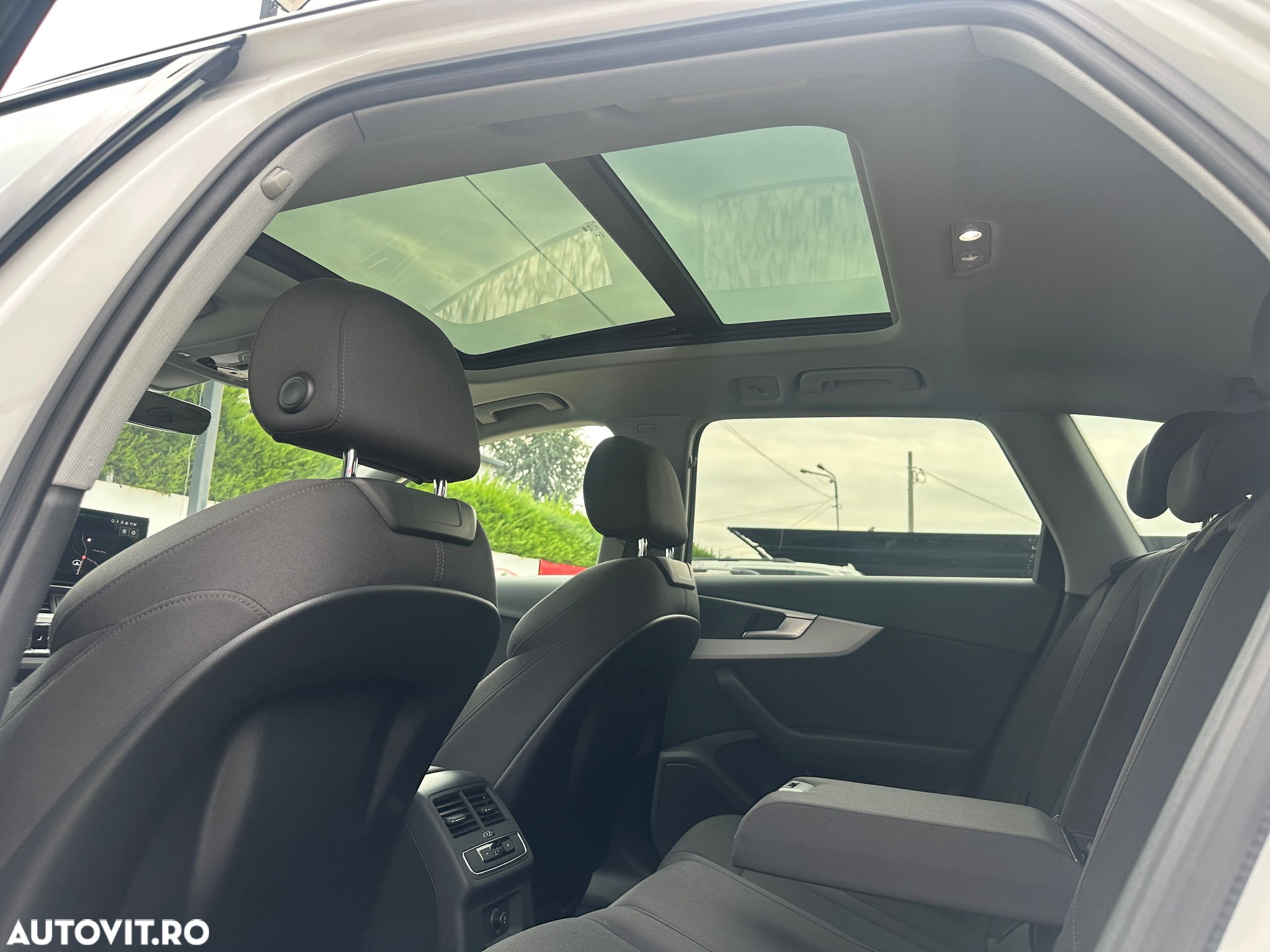 Audi A4 Avant 35 TDI S tronic S line - 8